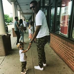 Meet your Posher, Randall alejandro